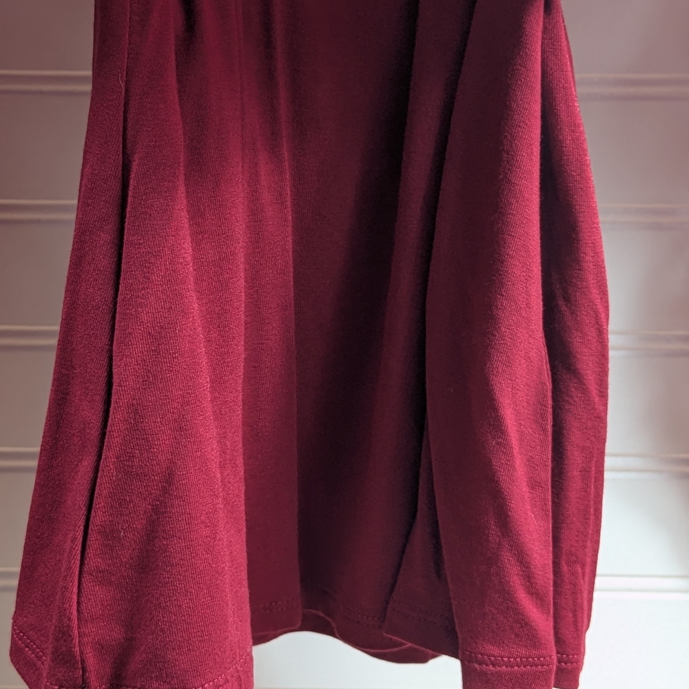 Vince Camuto NWT Deep Red Lace Burnout Smocked High neck Blouse Top Large - Picture 7 of 10